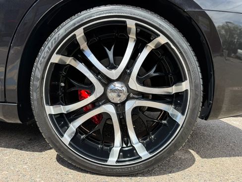 Used 2006 Dodge Charger SRT8 w/ SRT Option Group III image 49