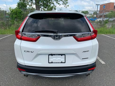 Certified 2019 Honda CR-V Touring image 4