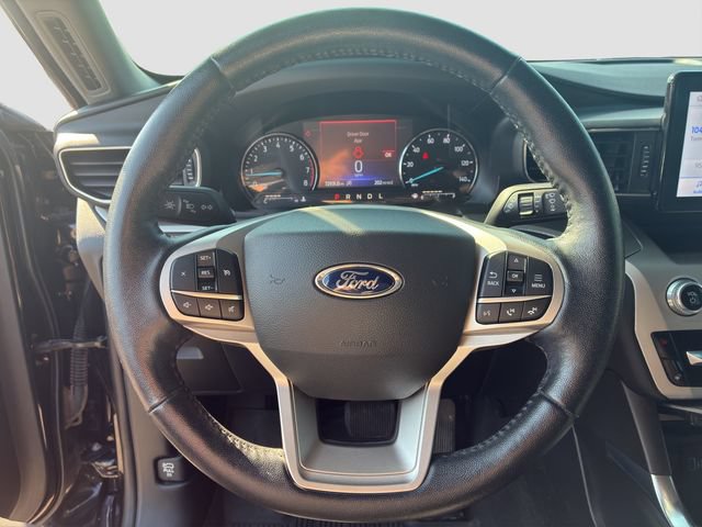 Used 2022 Ford Explorer XLT w/ Equipment Group 202A AWD/4WD image 15