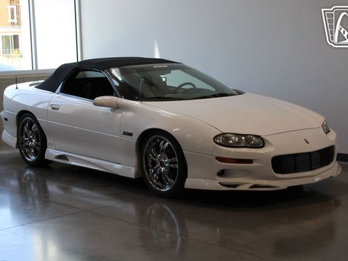 Used 2000 Chevrolet Camaro Z28 image 18