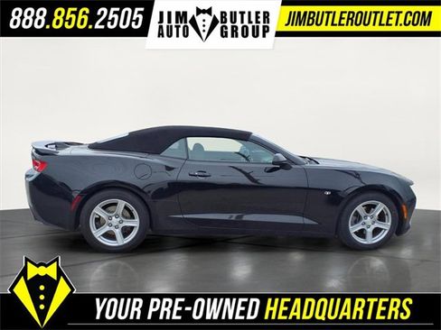 Used 2017 Chevrolet Camaro LT w/ Technology Package image 22