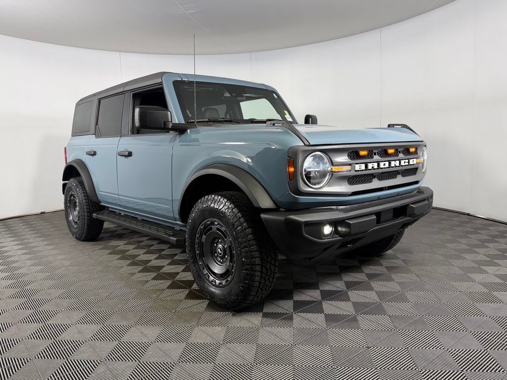 Used 2023 Ford Bronco Big Bend AWD/4WD image 2