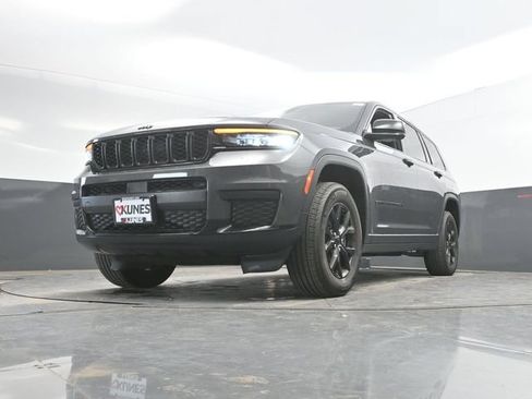 Used 2024 Jeep Grand Cherokee L Laredo AWD/4WD image 48