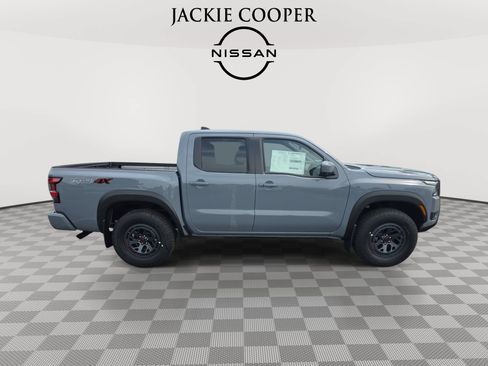 New 2026 Nissan Frontier PRO-4X w/ Pro-4x Convenience Package AWD/4WD image 4
