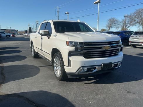 Used 2019 Chevrolet Silverado 1500 High Country w/ Technology Package image 6