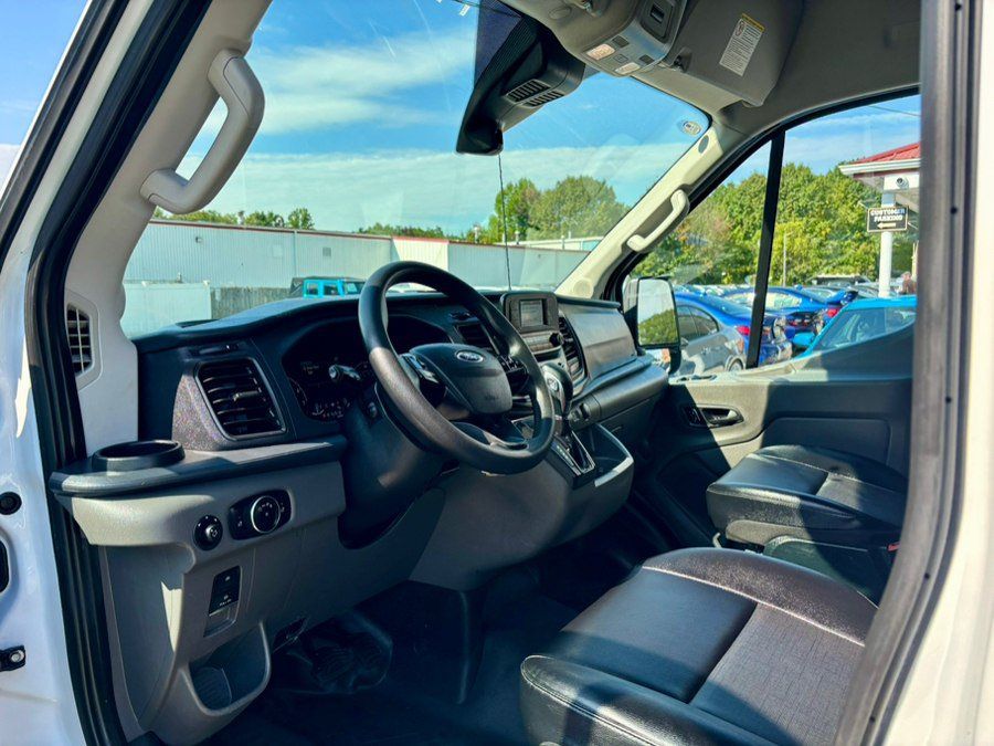 Used 2023 Ford Transit 250 Medium Roof w/ Load Area Protection Package RWD image 12