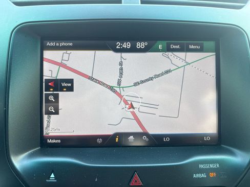 Used 2014 Ford Explorer XLT w/ Equipment Group 202A FWD image 13
