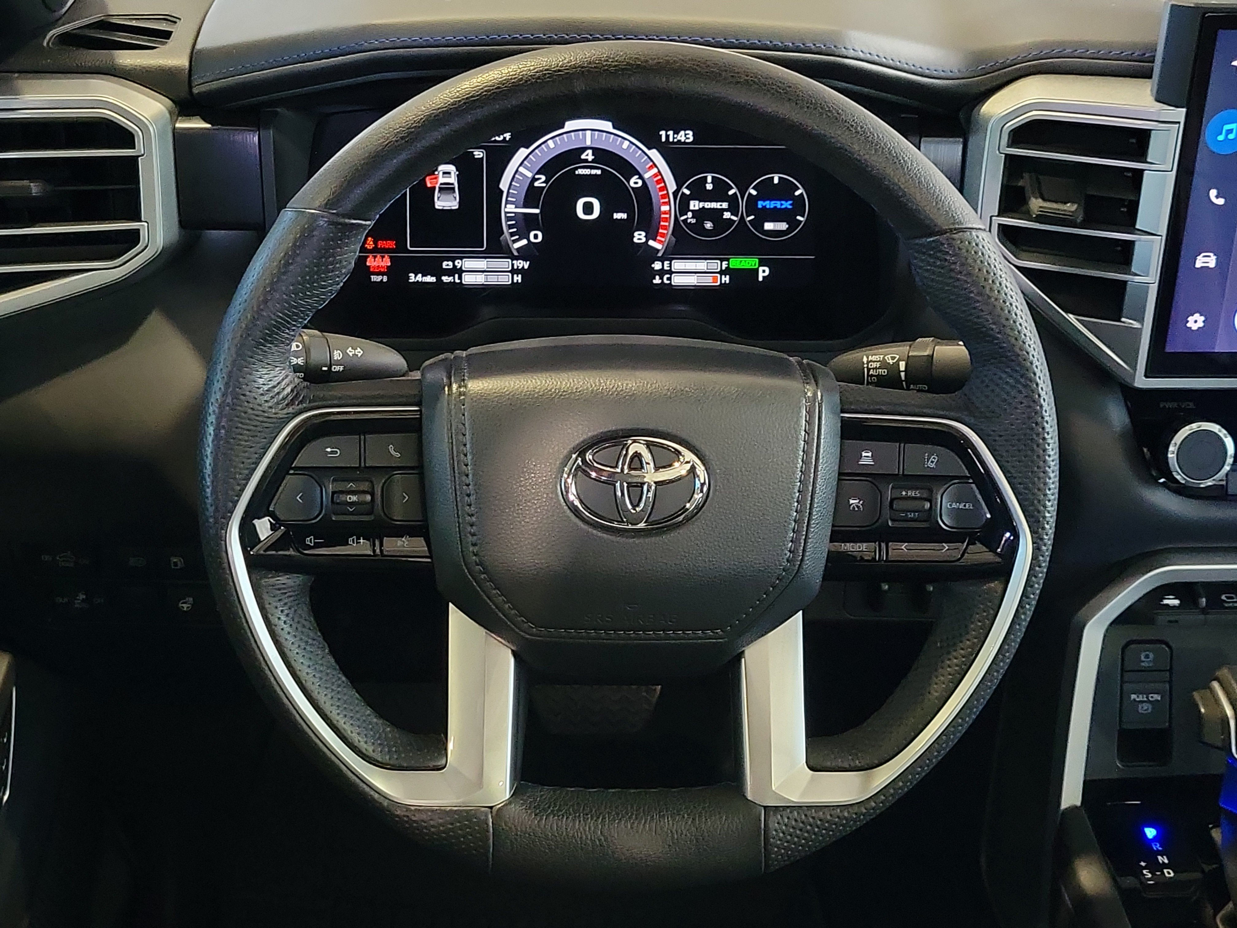 Used 2025 Toyota Tundra Platinum AWD/4WD image 14