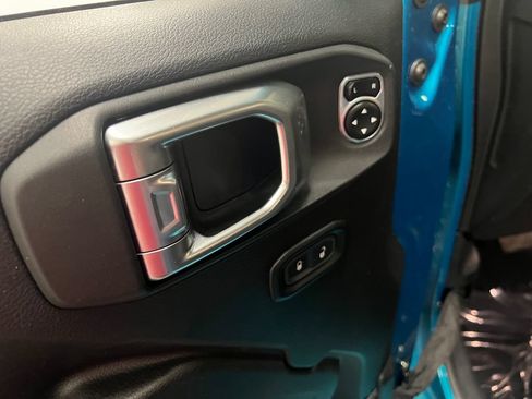 Used 2020 Jeep Wrangler Unlimited Sport S AWD/4WD image 12