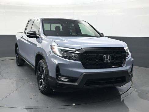 New 2026 Honda Ridgeline Black Edition image 2