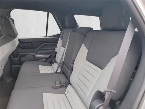 Used 2025 Toyota 4Runner TRD Off-Road AWD/4WD image 11