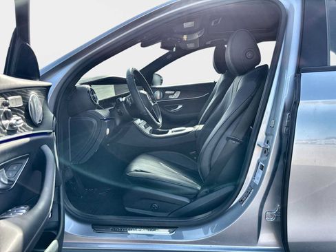 Used 2023 Mercedes-Benz E 350 Sedan image 10