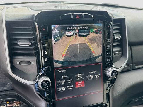 Used 2021 RAM 1500 Big Horn RWD image 15