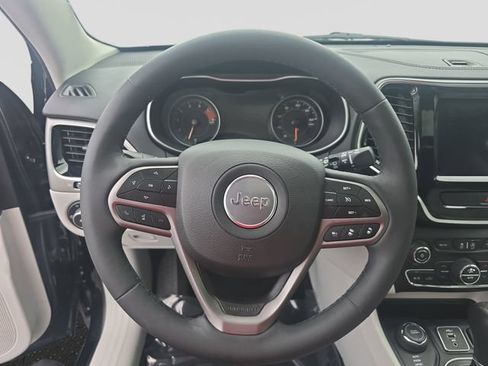 Used 2022 Jeep Cherokee Limited AWD/4WD image 18