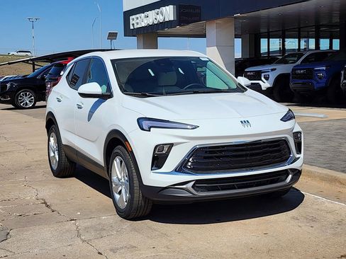 New 2026 Buick Encore GX Preferred image 2