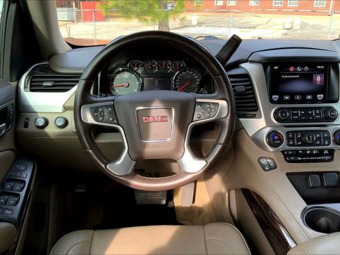 Used 2015 GMC Yukon SLT w/ Open Road Package image 5