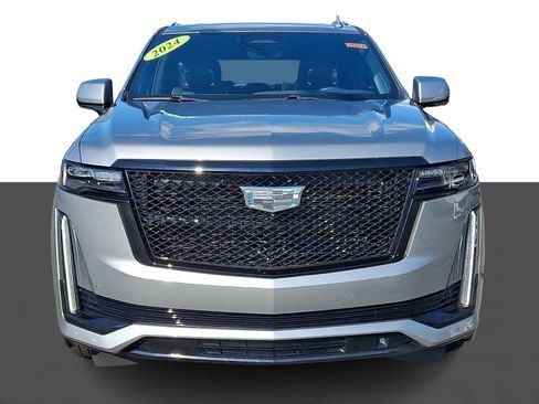 Used 2024 Cadillac Escalade Sport Platinum w/ LPO, ONYX Package AWD/4WD image 2
