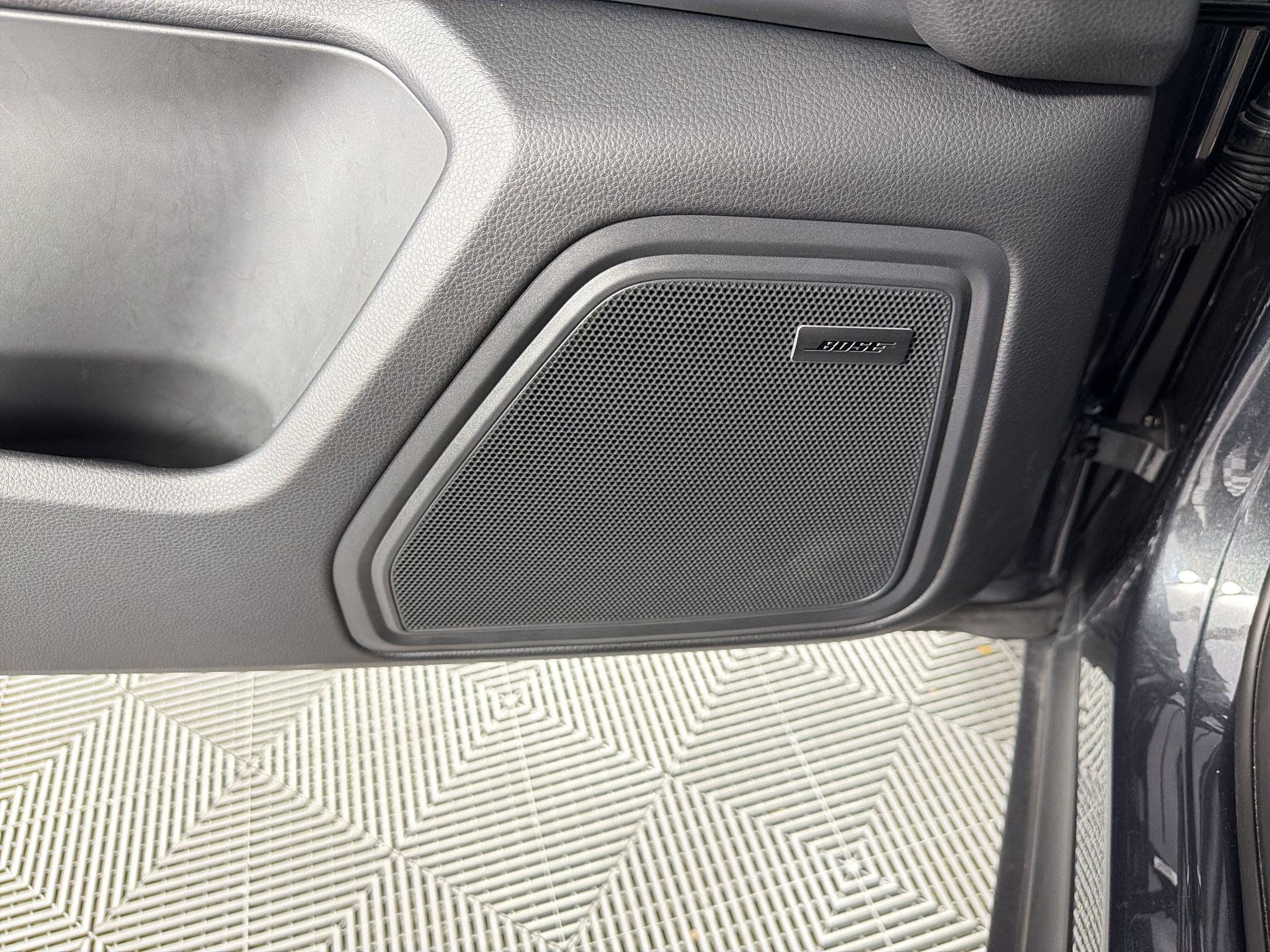 Certified 2026 Porsche Macan AWD/4WD image 21