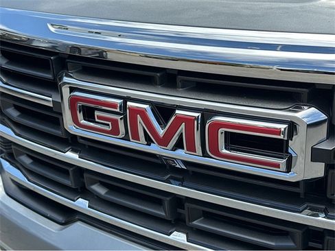 New 2025 GMC Acadia Elevation w/ Elevation Premium Package image 23