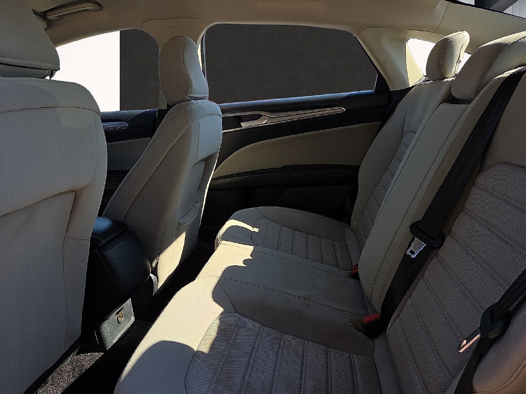 Used 2020 Ford Fusion S FWD image 9