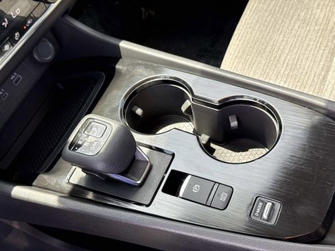 Certified 2023 Nissan Rogue SV FWD image 26