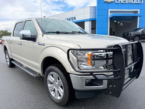 Used 2018 Ford F150 Lariat image 4