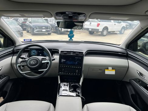 Certified 2024 Hyundai Tucson Limited image 22