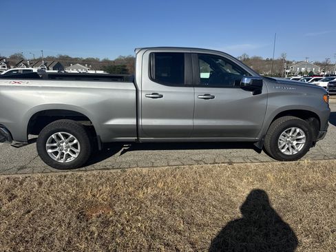 Certified 2024 Chevrolet Silverado 1500 LT image 11