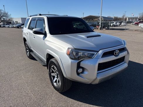 Used 2019 Toyota 4Runner TRD Off-Road Premium image 7
