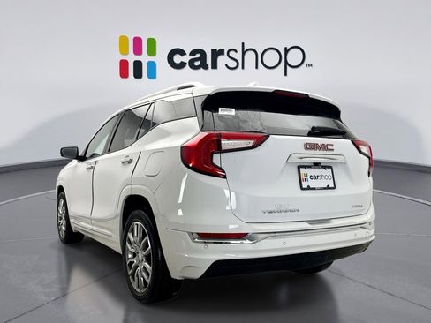 Used 2023 GMC Terrain Denali w/ LPO, Floor Liner Package AWD/4WD image 3