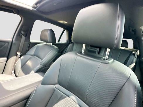 Used 2022 Lexus LS 500 w/ Accessory Package (Z2) RWD image 22
