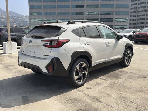 New 2026 Subaru Crosstrek 2.5i Limited w/ Crosstrek Mirror Package AWD/4WD image 4