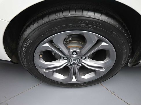 Used 2024 Honda Accord EX image 12
