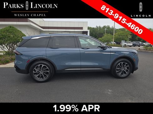 Certified 2026 Lincoln Nautilus Premier AWD/4WD image 3