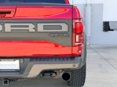 Used 2020 Ford F150 Raptor w/ Equipment Group 802A Luxury AWD/4WD image 36