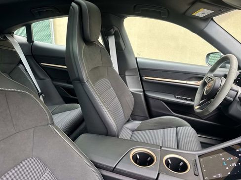 Used 2025 Porsche Taycan 4S image 16