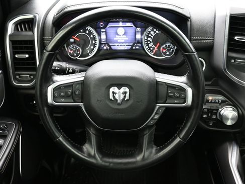 Used 2022 RAM 1500 Laramie AWD/4WD image 15