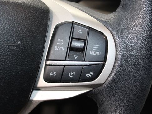 Used 2024 Ford Explorer XLT RWD image 23