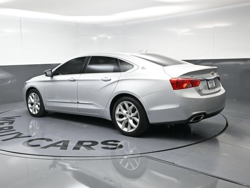 Used 2019 Chevrolet Impala Premier FWD image 19