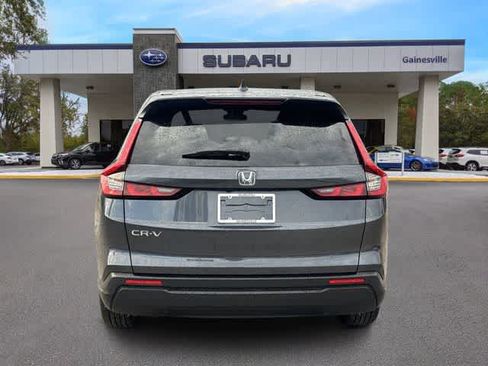 Used 2025 Honda CR-V EX image 5