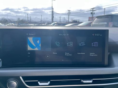 Used 2025 Hyundai Sonata SEL FWD image 16