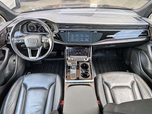 Used 2021 Audi Q7 2.0T Premium w/ Convenience Package AWD/4WD image 3