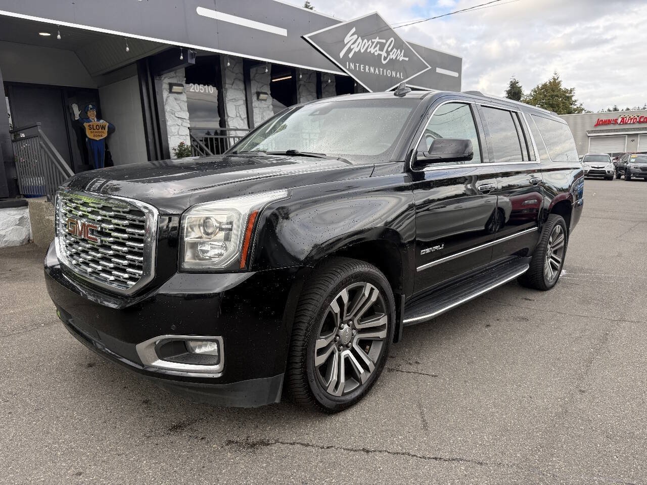 Used 2019 GMC Yukon XL Denali AWD/4WD image 1