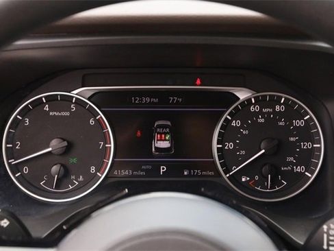 Certified 2023 Nissan Rogue SV image 13