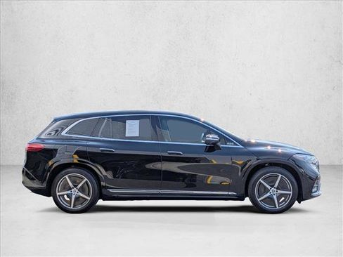 Certified 2023 Mercedes-Benz EQS 580 4MATIC SUV image 4