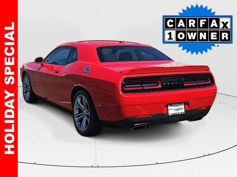 Used 2022 Dodge Challenger R/T image 5