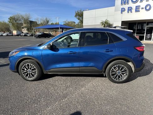 Used 2022 Ford Escape SE w/ Convenience Package image 3