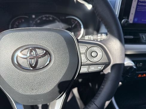 Used 2024 Toyota RAV4 XLE Premium image 27