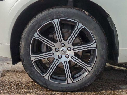 Used 2021 Volvo XC60 T5 Inscription image 14