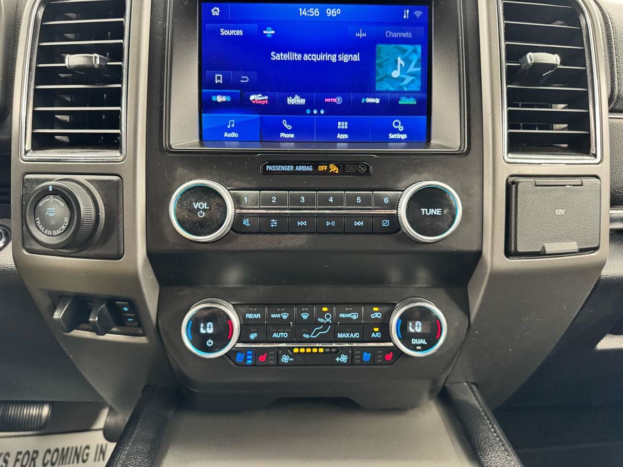 Used 2021 Ford Expedition XLT RWD image 25